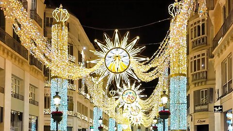 Beautiful Málaga at Night 🎄 Christmas Lights & Holiday Vibes on the Costa del Sol | 4K Walk