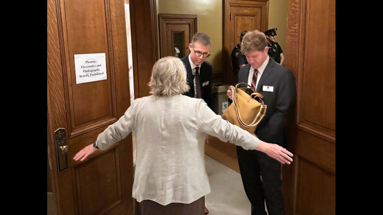 Lawmakers Debate Security After Minnesota Shootings