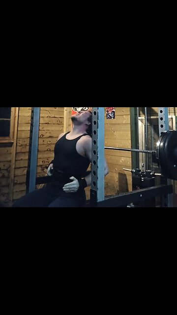 3x3 107.5 Kg Long Pause Bench Press. Last Set.