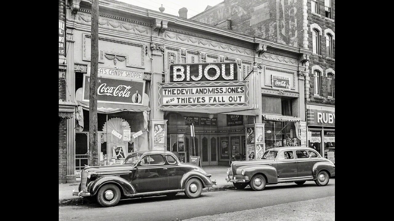 The Devil and Miss Jones, Comedy 1941. Jean Arthur, Charles Coburn, Robert Cummings, Edmund Gwenn, S. Z. Sakall, William Demarest, Spring Byington