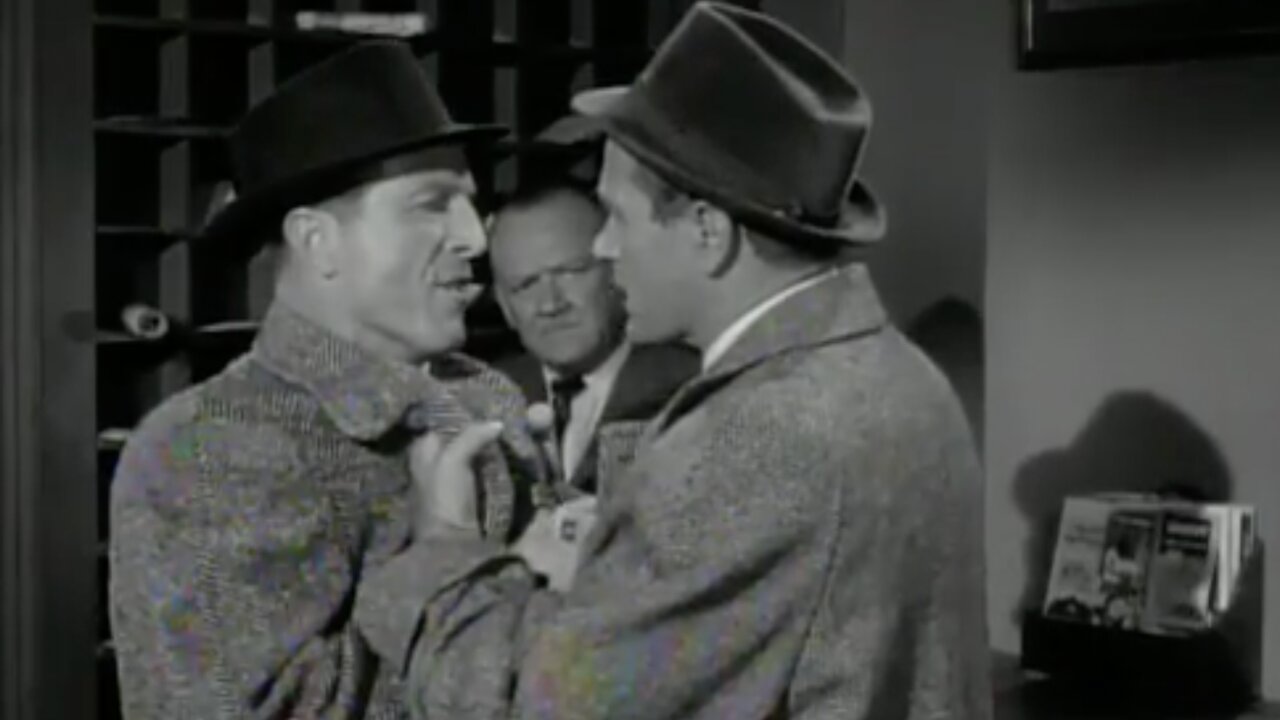 Public Domain: Mike Hammer S2E10 ∙ According to Luke