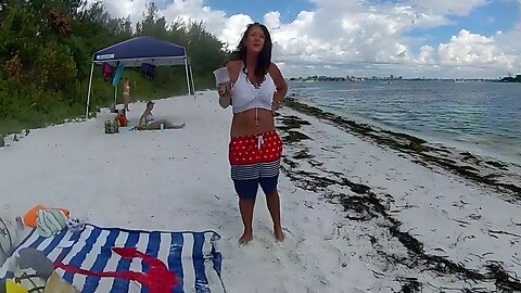 Lady Terrorizes Family At The Beach, Ends Badly