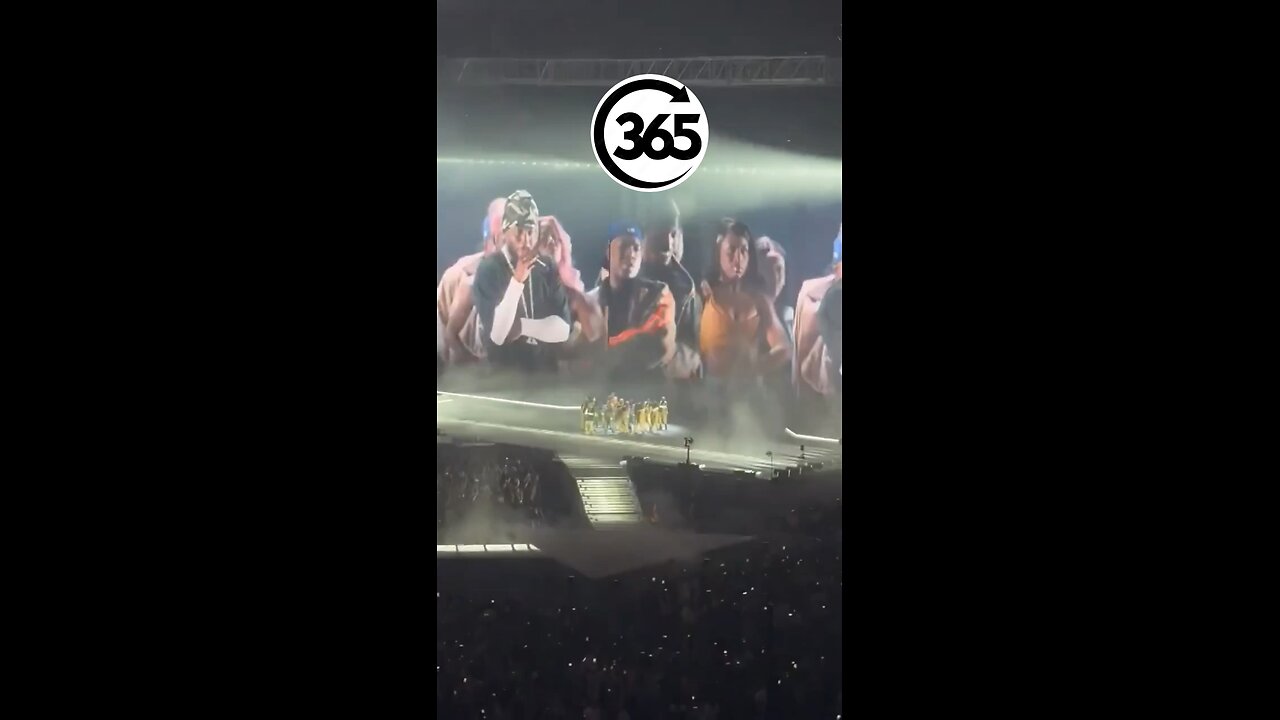 Kendrick Lamar still performing not like us till now ,wonder what Drake thinks