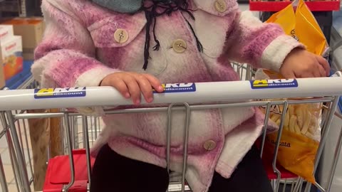 Sleepy Grocery Cart Snacking