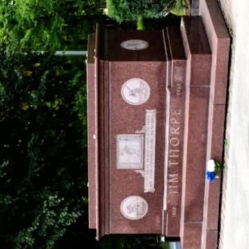 FAMOUS GRAVES - VOL. 622: JIM THORPE