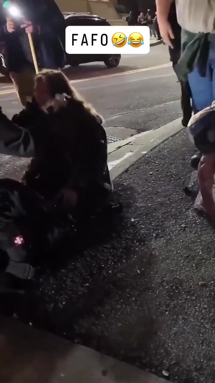 She says she cant breathe (1)