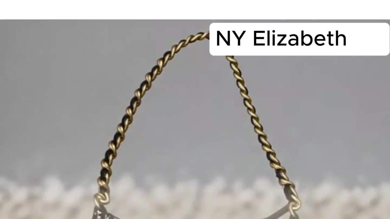 CHANEL SMALL HOBO BAG