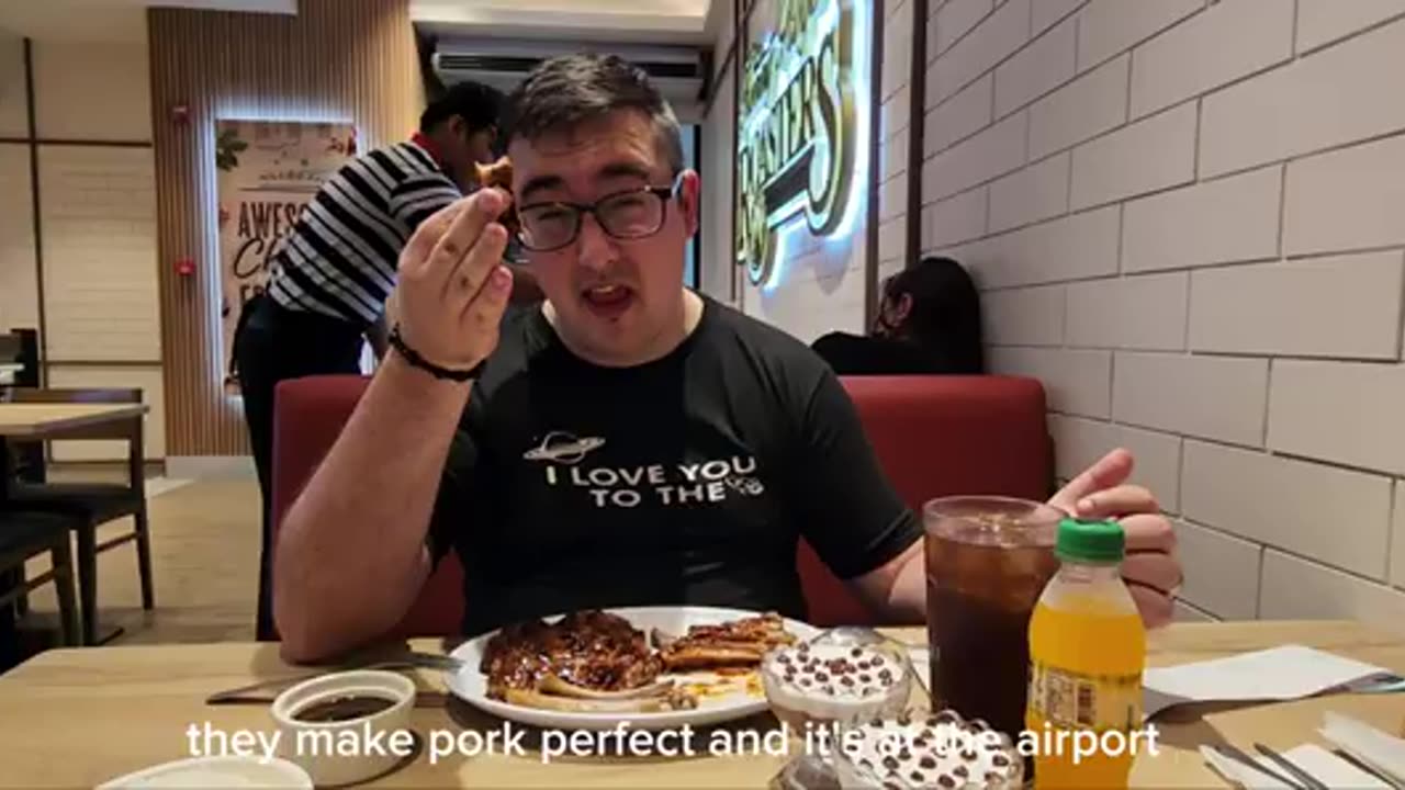 Cebu Chow Chronicles: Lechon, Jollibee, Nippon Ramen & Kenny Ribs Feast!