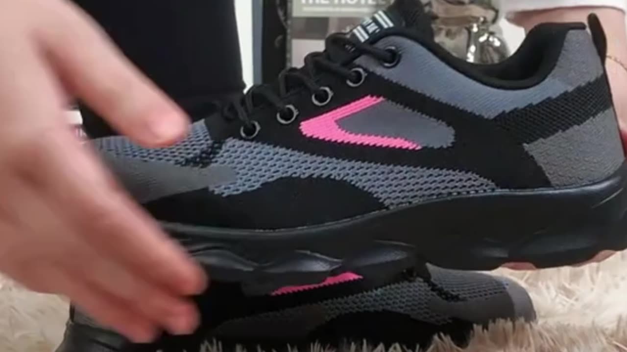 Women's Breathable Mesh Sneakers