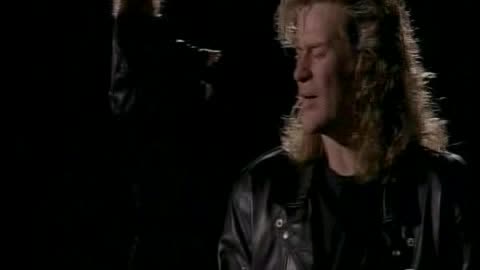 Daryl Hall & John Oates - Missed Opportunity