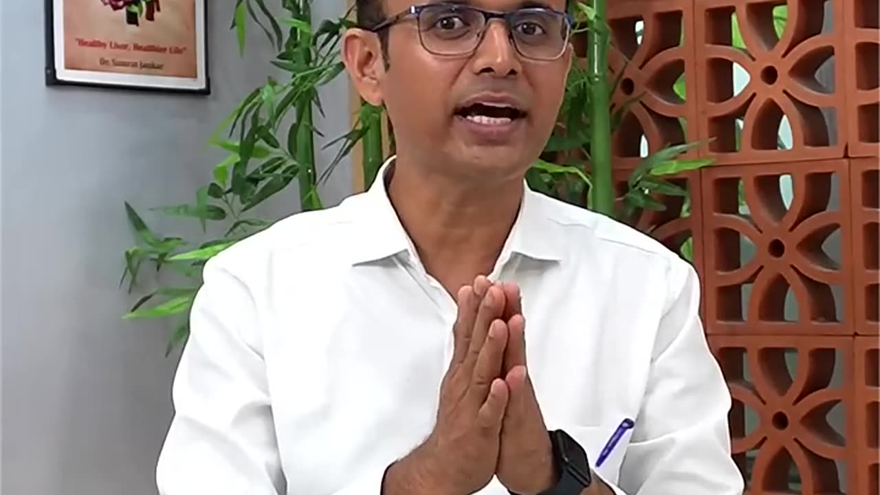 तुम्हीही Toilet मध्ये Reels पाहता का?