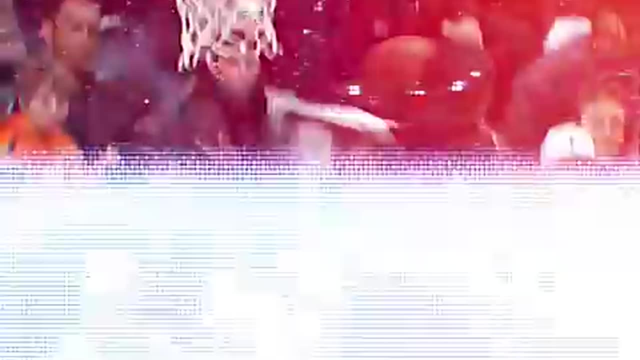 Unbelievable Passing Skills! 🏀