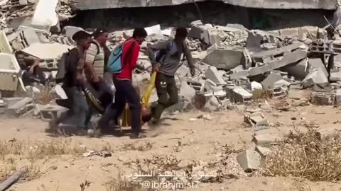 The Israeli occupation forces open fire on thousands of Palestinians