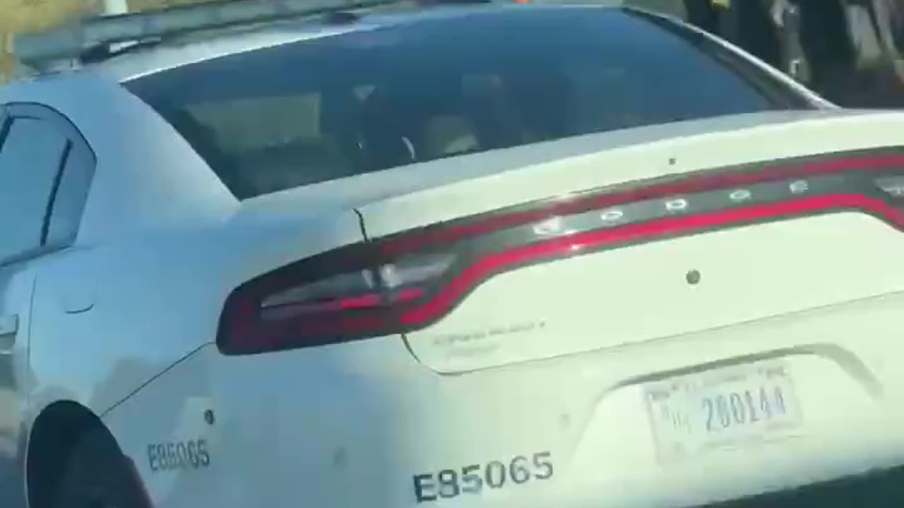 Crazy Kevin makes the laughable claim that a DHS vehicle has a US citizen in the back