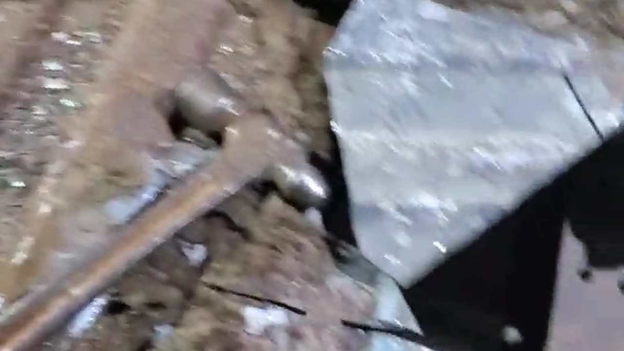 070225 84 Suburban tear down PART 5