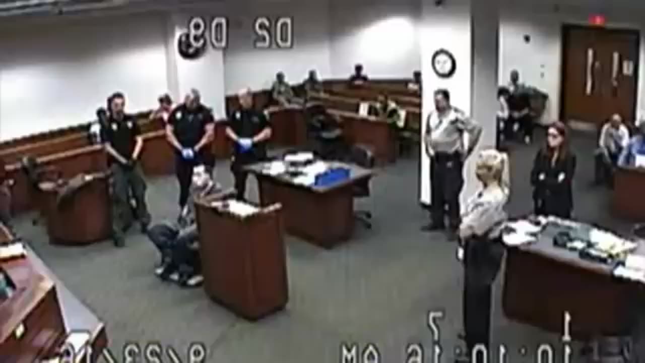 In court, a triple homicide suspect threatens the judge.