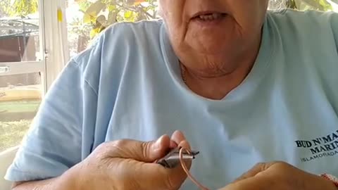 WRAP QUARTZ CRYSTAL WITH COPPER TO CLEAN CONTAMINANTS IN WATER