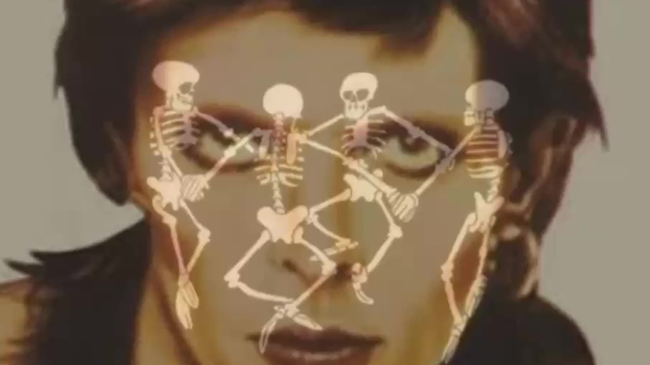 David Bowie - Chant Of The Ever Circling Skeletal Family (David R. Fuller Mix)