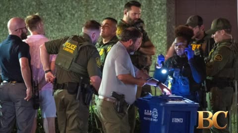 Man charged with felony after allegedly whacking federal agent with sandwich