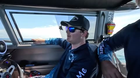 CATCHING Crabs and Fishing How hard can it be-_part4