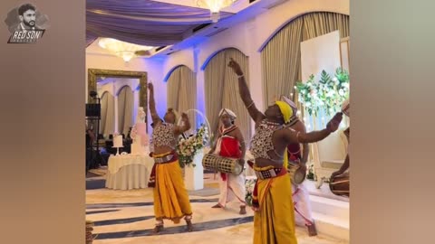 Sri Lankan weddings are beautiful, aren't they?