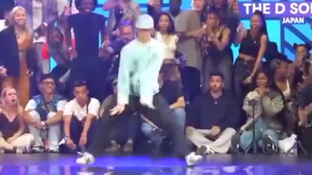 Breakdancing on and epic level WOW!!!