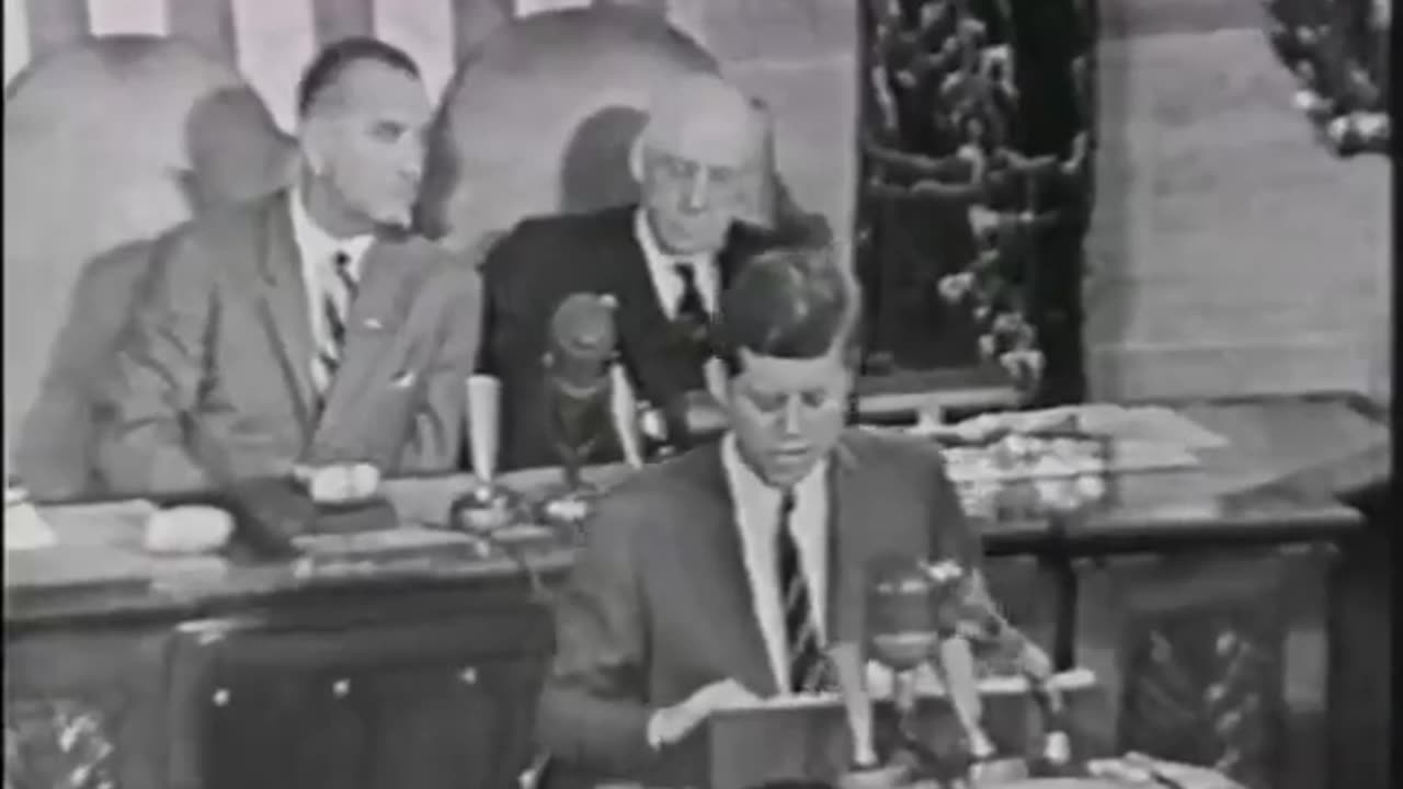 A Funny Thing Happened On The Way To The Moon (how they faked the moon landing)