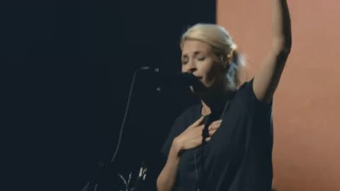 Goodness Of God (LIVE) - Jenn Johnson VICTORY