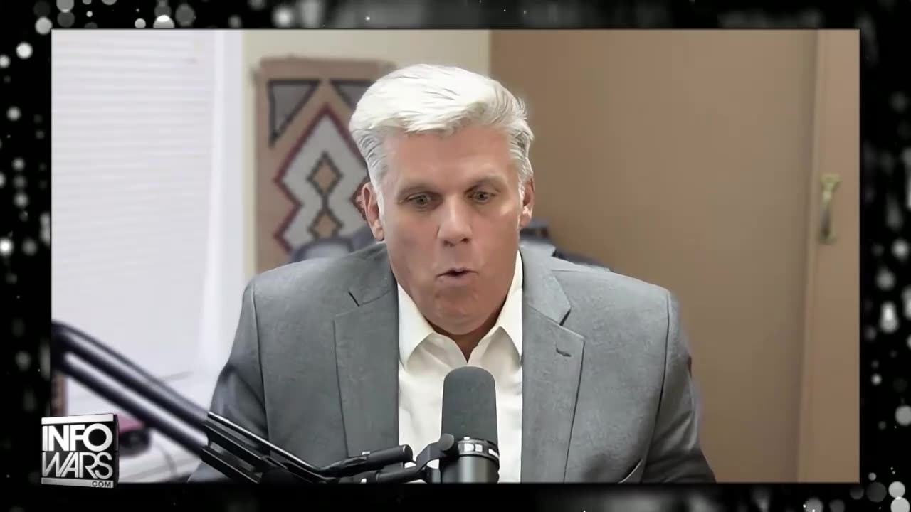 Eye Witnesses When Charlie Kirk Was Killed Says The Supposed Assassin Had Help