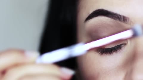Beginner’s Eye Makeup Tutorial 👁️ | Eyeshadow Application + Parts of the Eye Explained