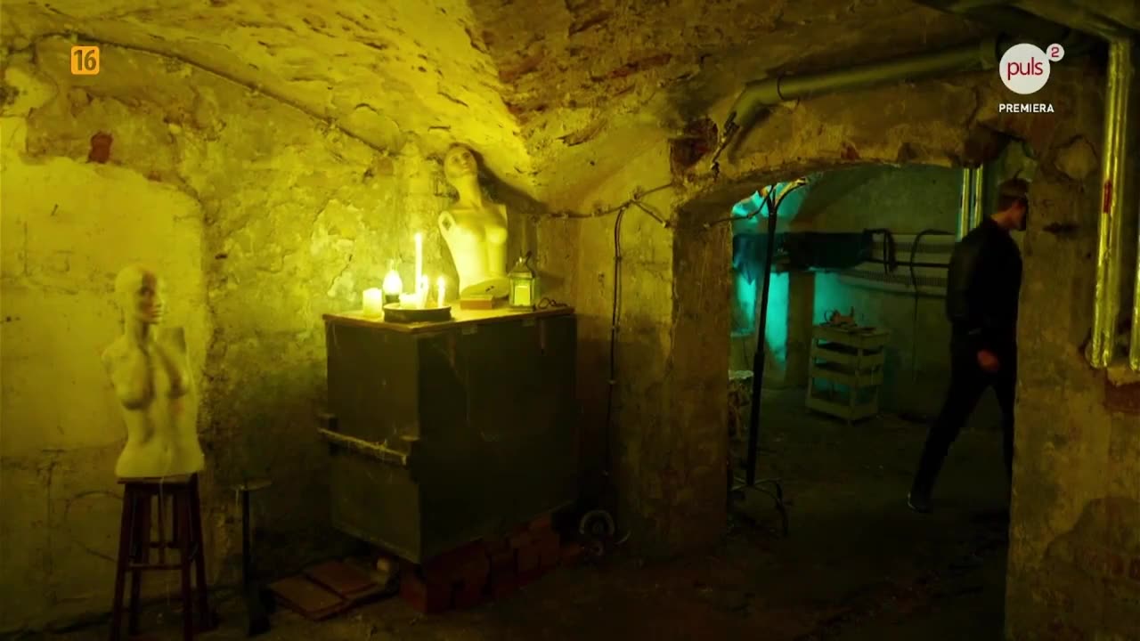 [UPLOAD] Dzielnica strachu - S08E331 - Dwór grozy