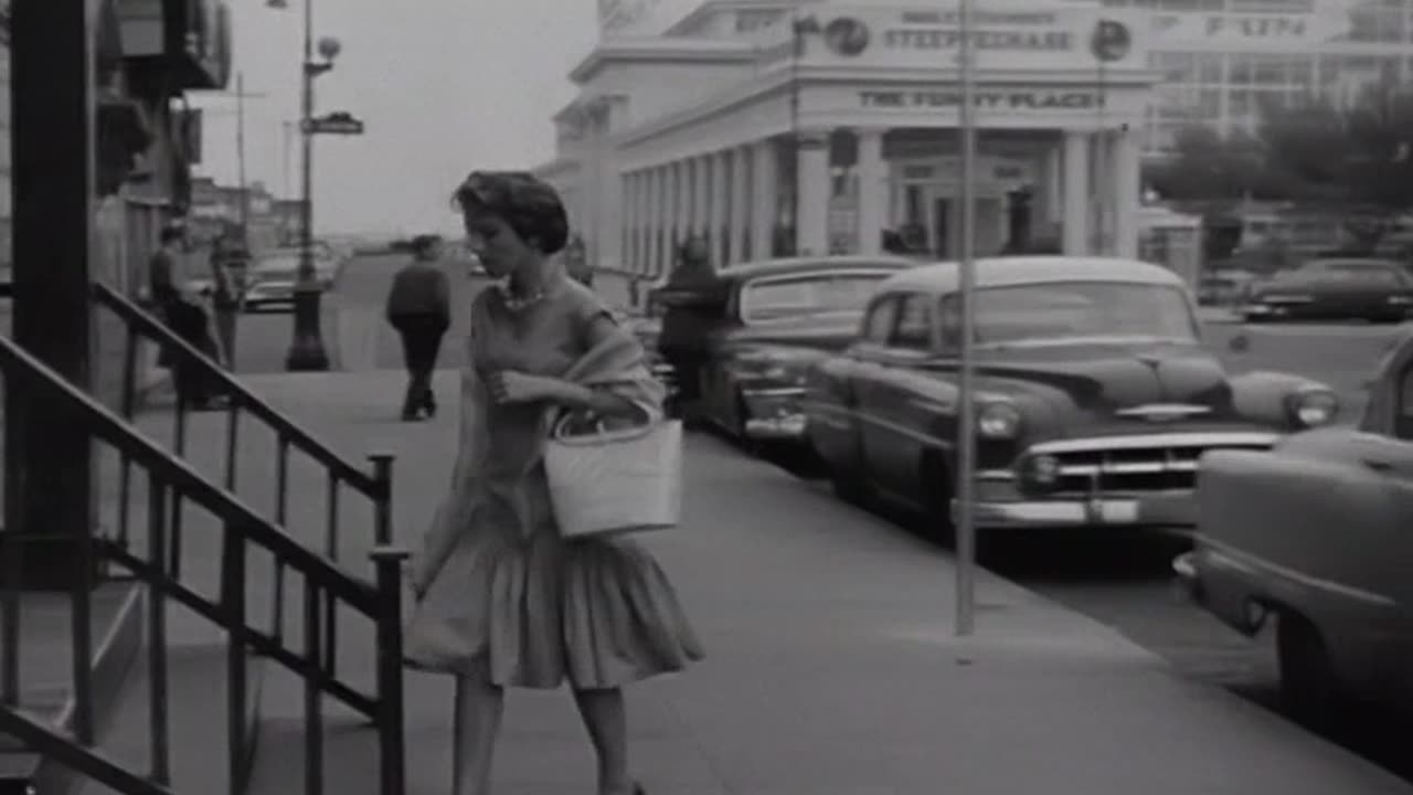 38) «Первый арест» / «First Arrest»