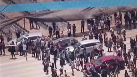 Federal agents raid farm in California