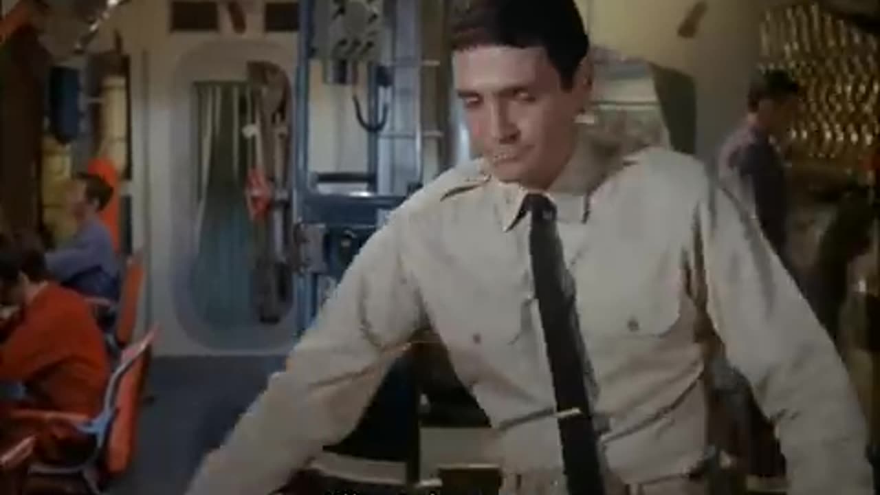 Voyage to the Bottom of the Sea, " Fatal Cargo "