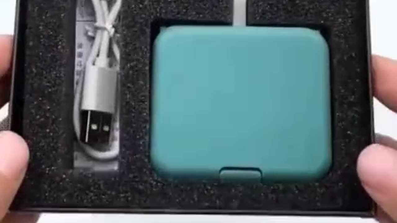 Portable PowerCase Battery