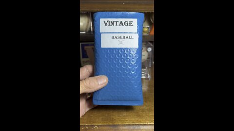 #mysterypack #vintagebaseballcards #packopening #baseballcards #thehobby