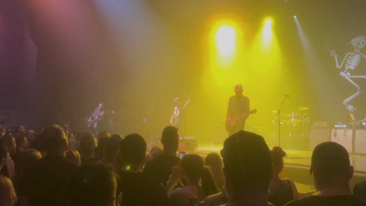 Social Distortion performs “Ring of Fire”