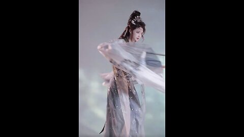 Royal Attire: The Art of Traditional Fashion