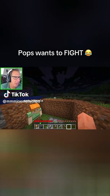 Stay away from the spooky ooky zombies in Minecraft mmjoemele playing Minecraft