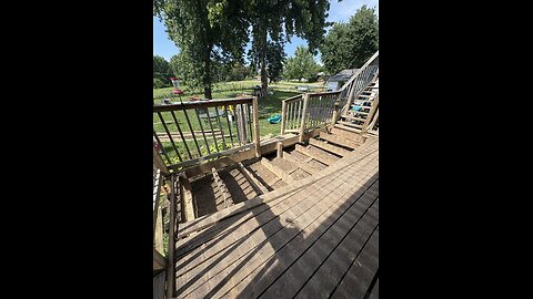 Working on my porch. Mobile Rumble Studio is Garbage.