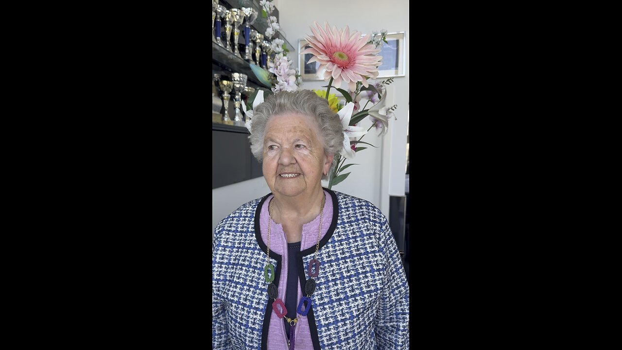 Old woman hairstyles