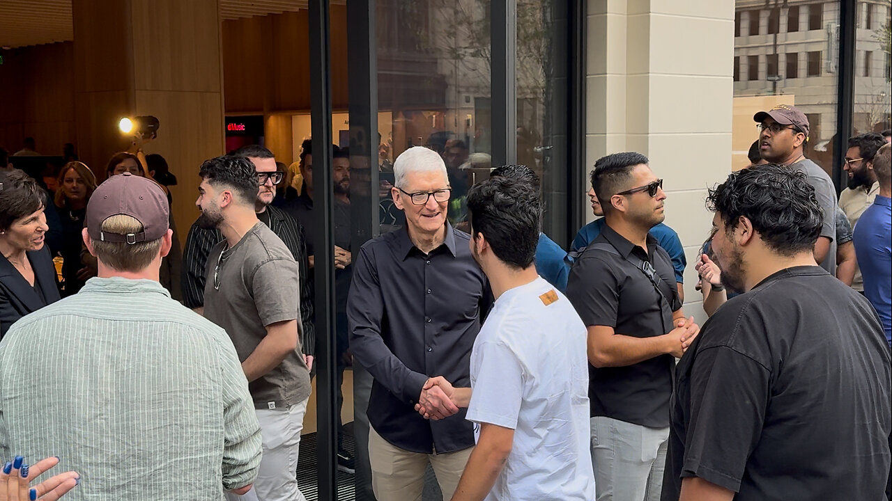 Apple CEO Tim Cook Greets Customers at New Detroit Apple Store