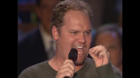 Bill & Gloria Gaither - O Holy Night (Featuring David Phelps) [Live}
