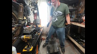 1970 Sprint - Pulling the Motor