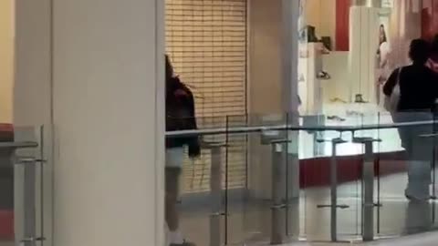 Mall Has To Shut Down Because The Black