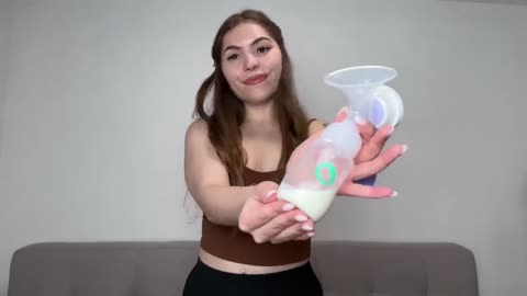 Breast Pump Routine with Aurora | Easy Steps for Comfortable Pumping & Feeding | 4K