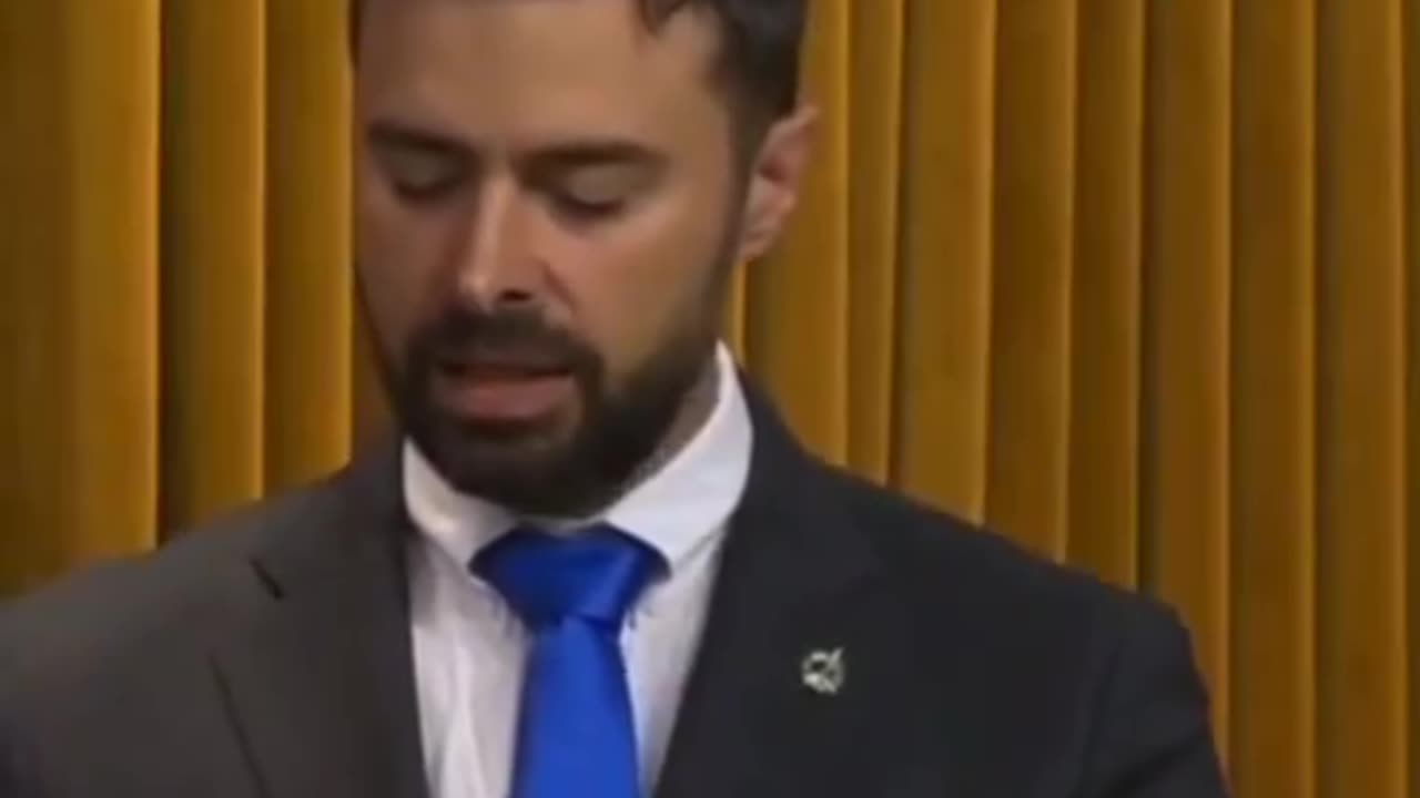 MUST WATCH: CANADA HAS GONE 100% COMMUNIST ‼️ Introduced on October 1, Bill C-8