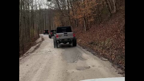 Jeep Trip - Drive to the trails - Red River Gorge Part 1