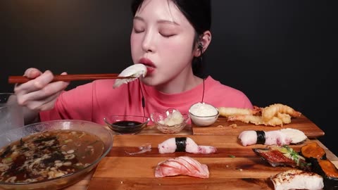 Salmon & Tuna Sushi, Cold Buckwheat Noodles | Mukbang ASMR
