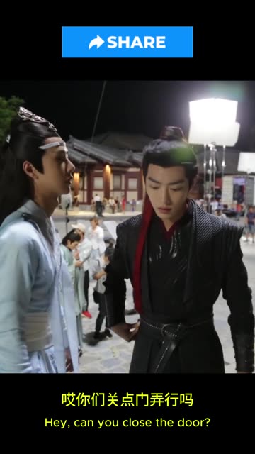 Casual Conversations Like This Are the Real On-Set Moments 😌